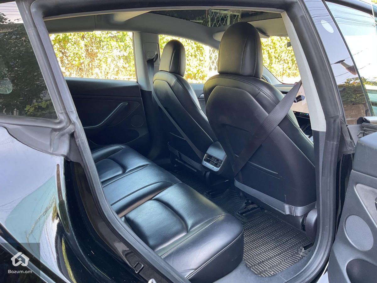 Tesla Model 3 2022 - image 9