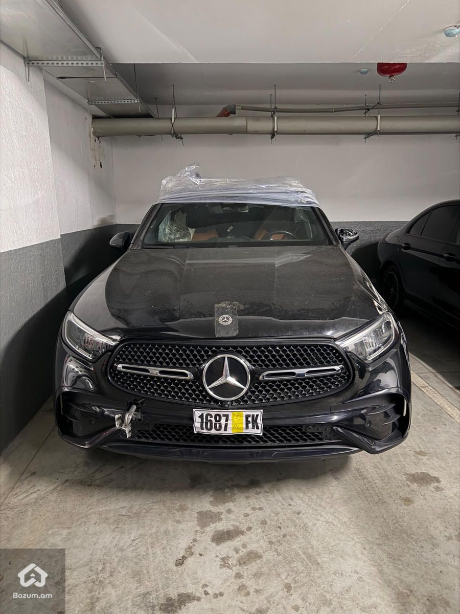 Mercedes benz GLC 300 coupe - image 2