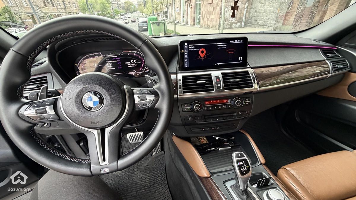 BMW X6 - image 17