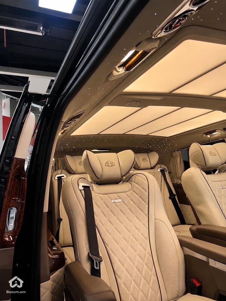 Mercedes-Benz V-Class Maybach V680 - image 10
