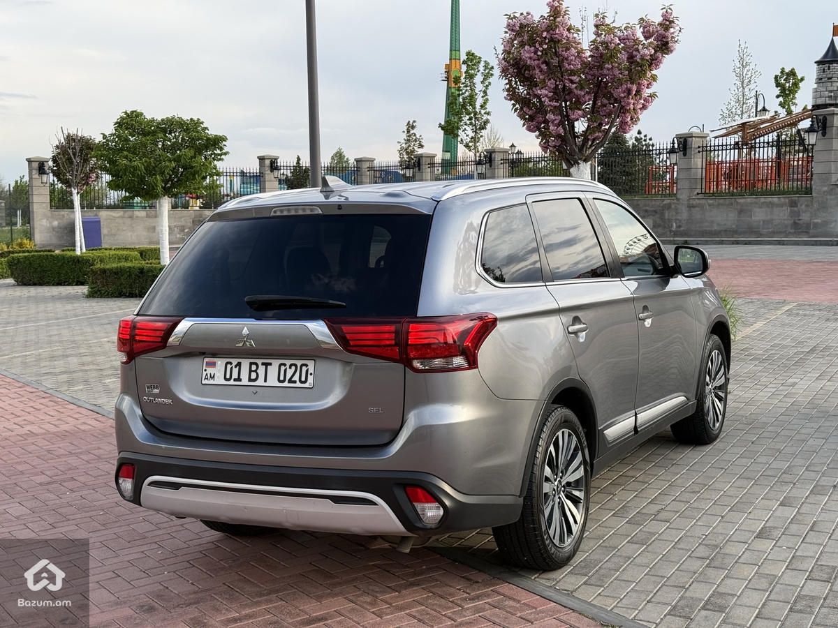 Mitsubishi Outlander Gaz  - image 2