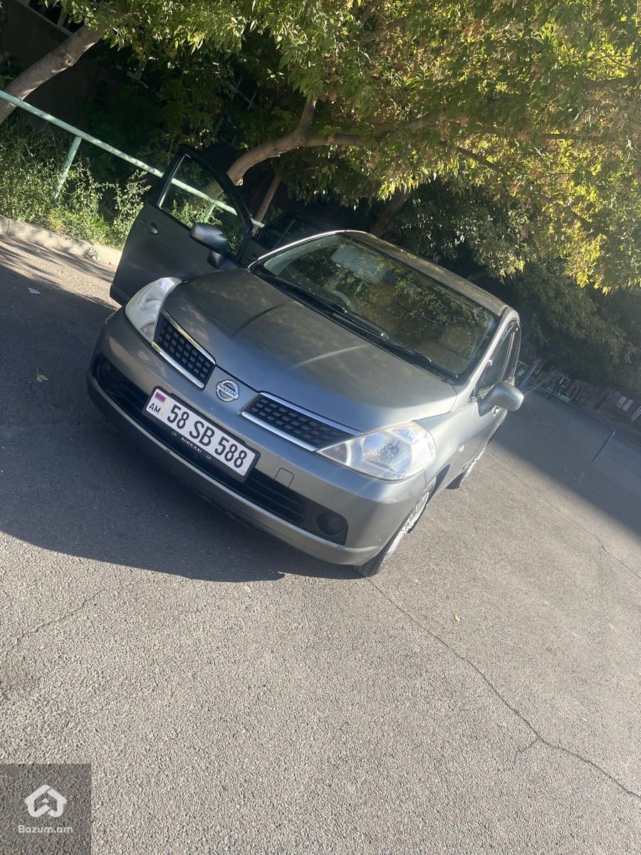 Nissan Tiida 2006 - image 1