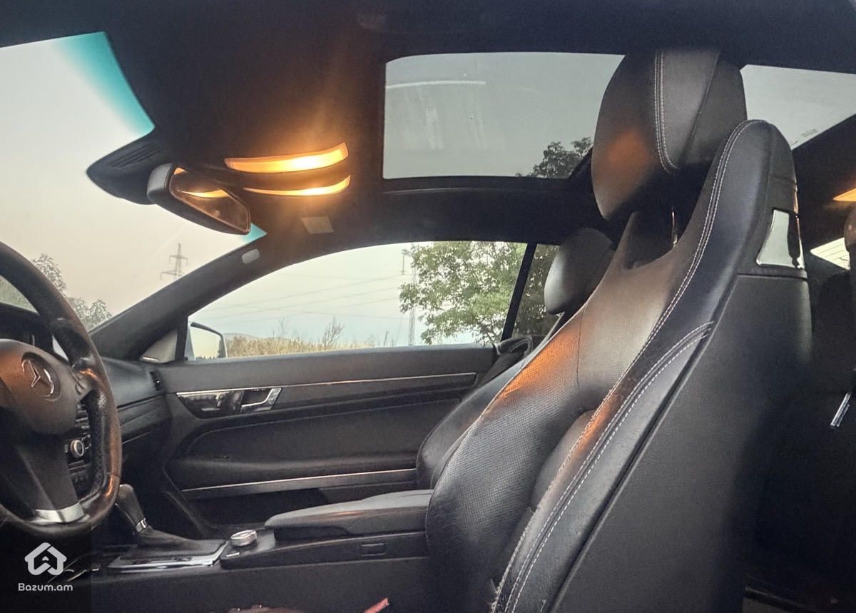Mercedes-Benz E 350 2010 - image 10
