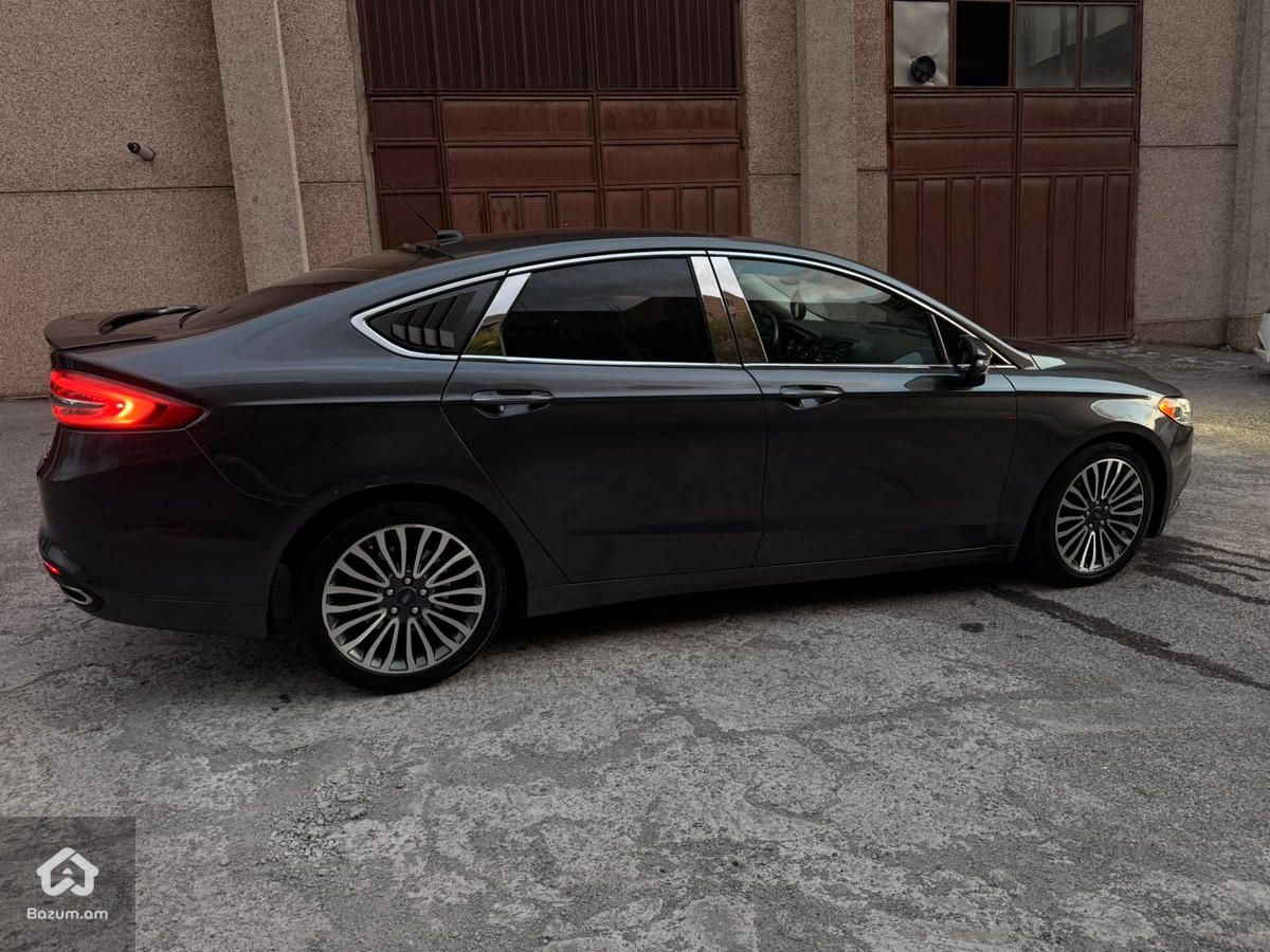 Ford Fusion TITANIUM 2018 - image 1
