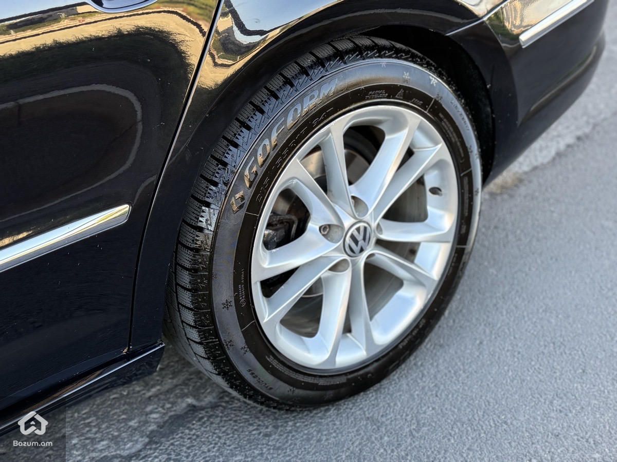 Volkswagen Passat CC 2011 - image 7