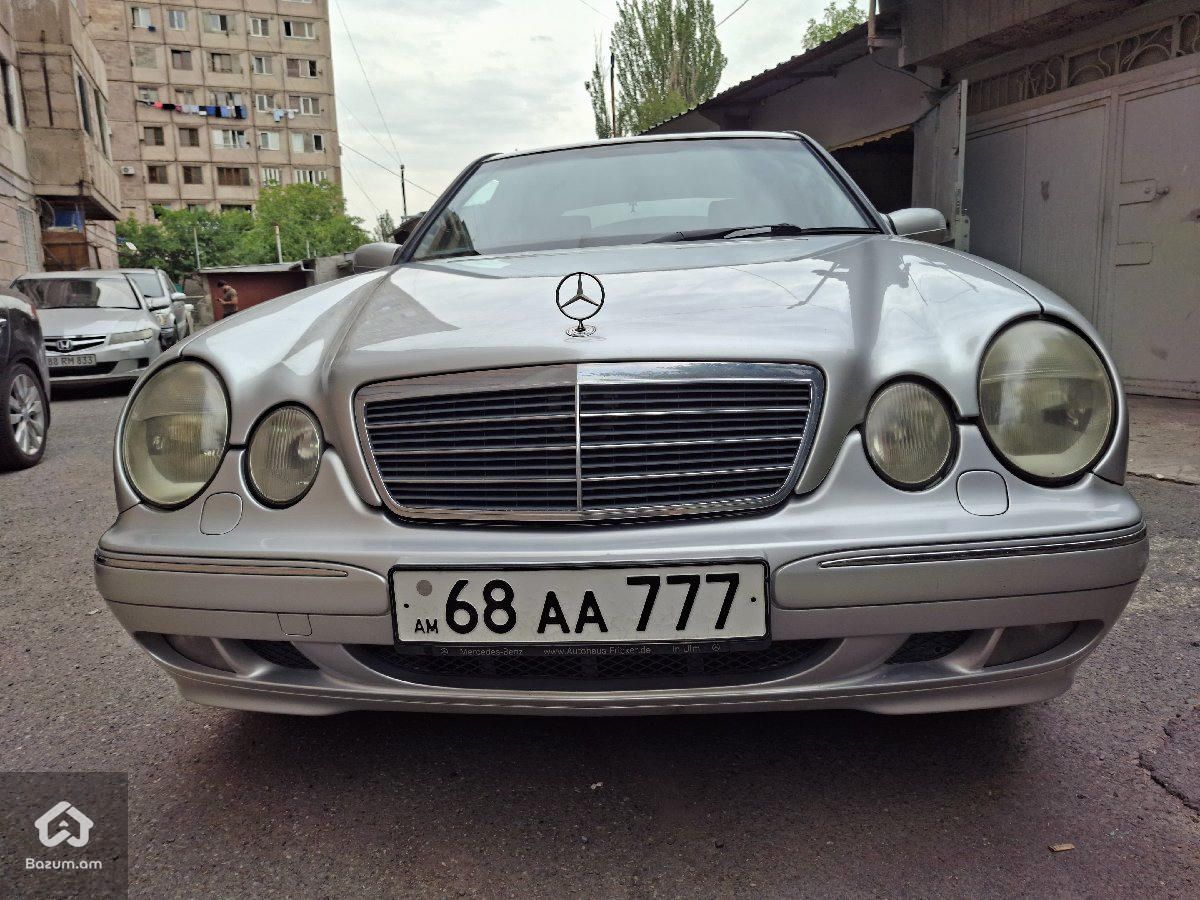 Mercedes-Benz E 320 2000 - image 3