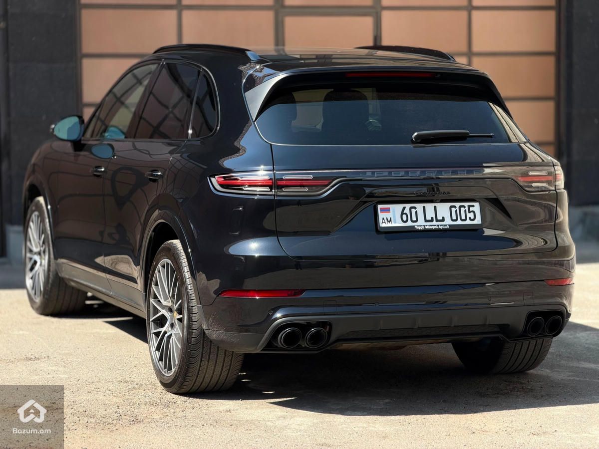 Porsche Cayenne 2022 - image 5