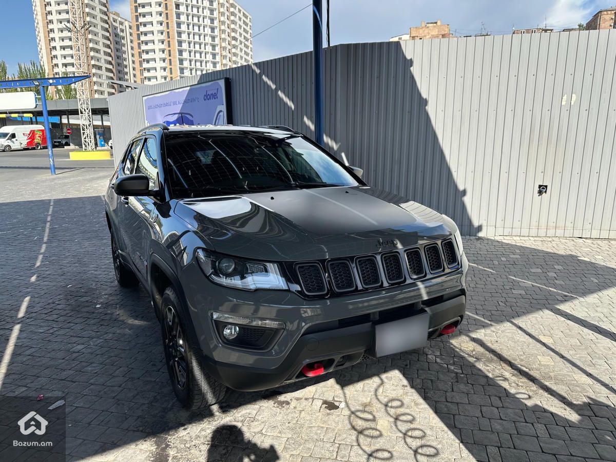 Jeep Compass 2021 - image 1