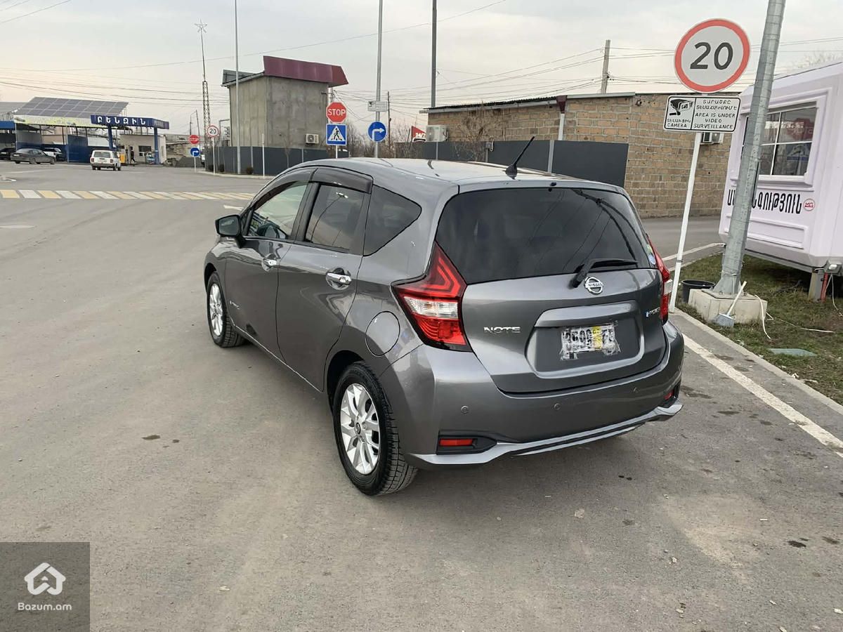 Nissan note e-power - image 16