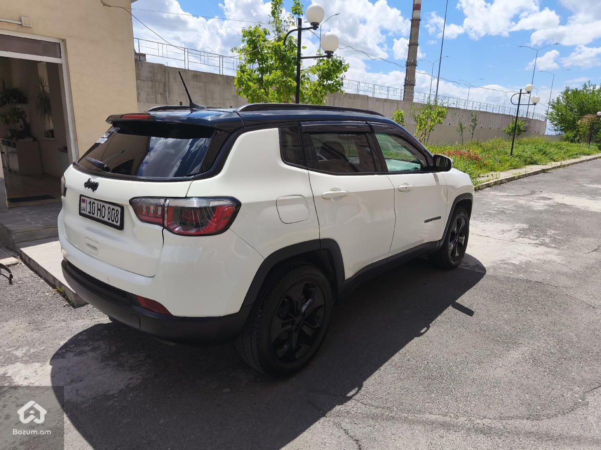 Jeep compass Altitude - image 5