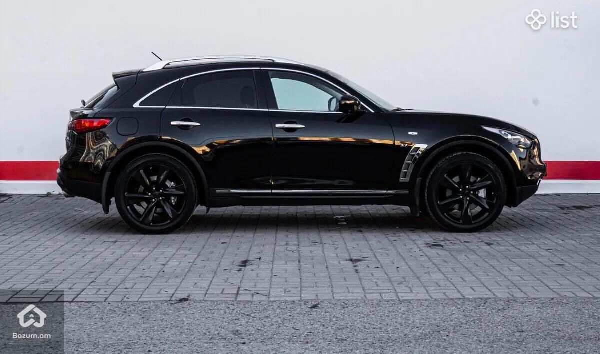 Infiniti - image 3