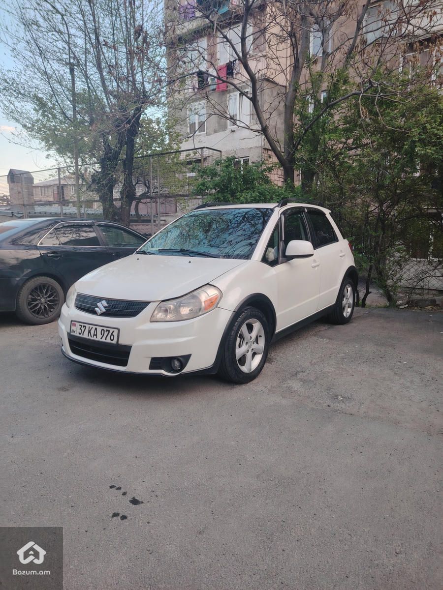 Suzuki  - image 1