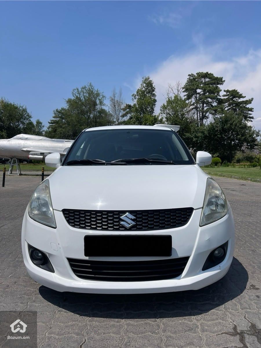 Suzuki Swift 2012 - image 1