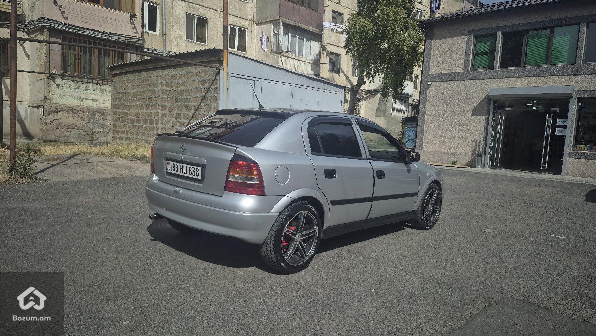 Opel Astra 2001 - image 4