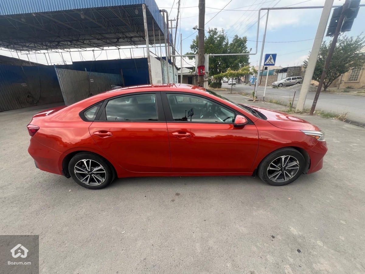 Kia Forte 2022 - image 6