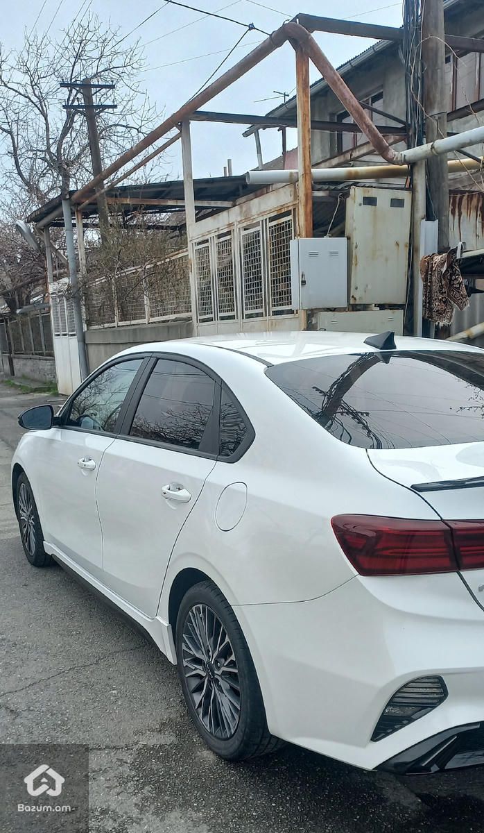 KIA FORTE GT LINE - image 5