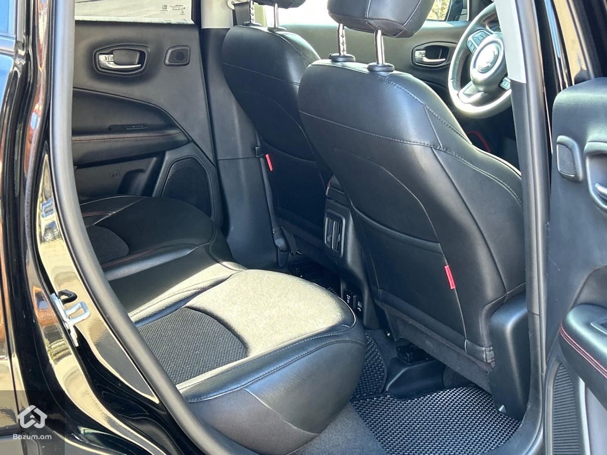 Jeep Compass 2020 - image 6