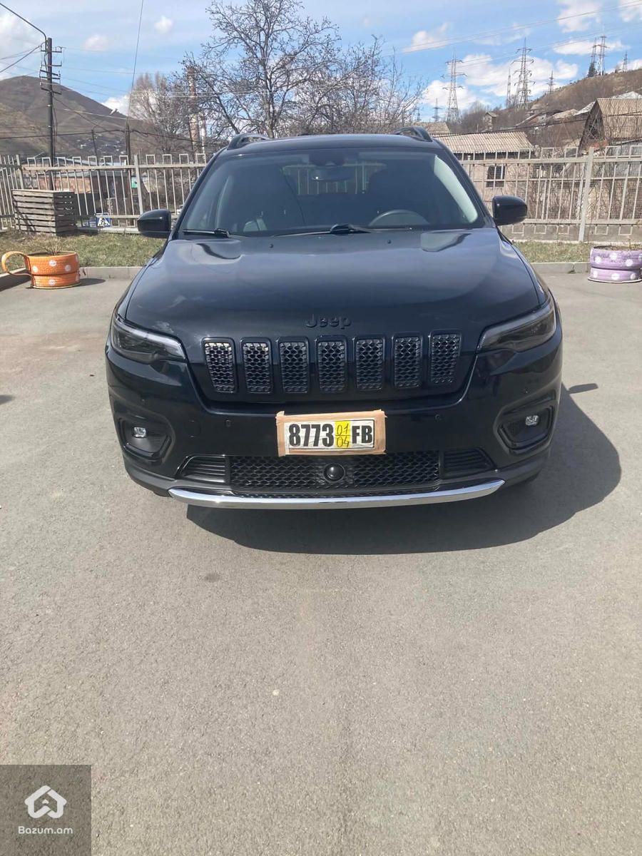 2023 Jeep Cherokee, Altitude Lux 4x4 - image 1