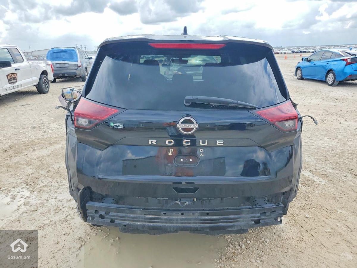 Nissan Rogue 2023 S - image 4