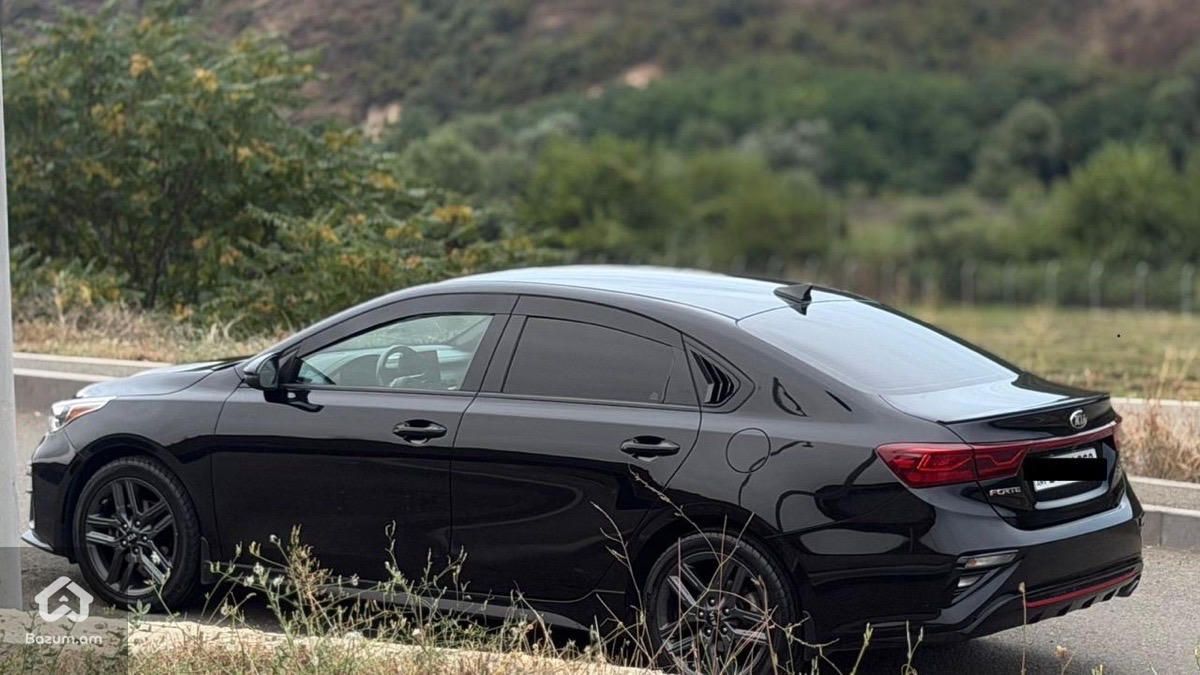 Kia Forte 2020 - image 8