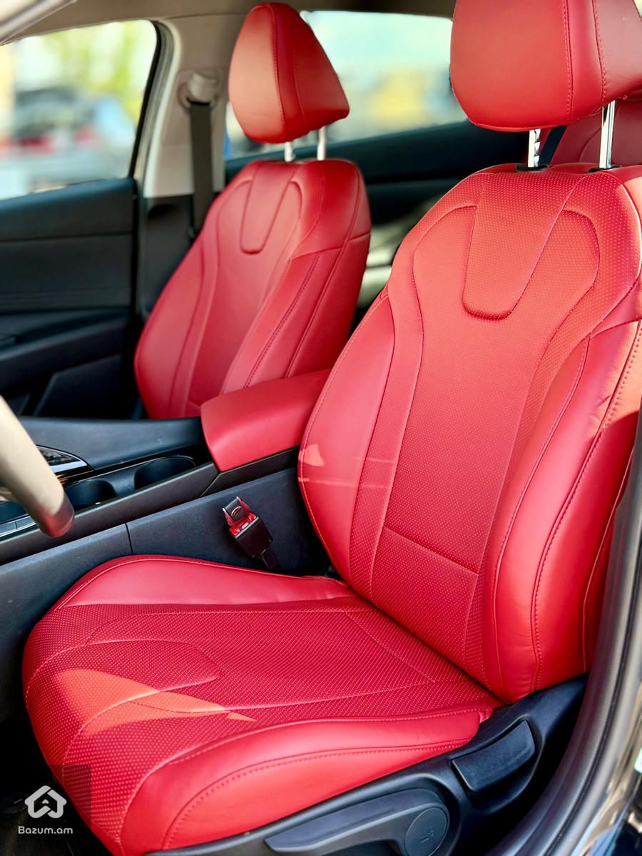 Hyundai Elantra SEL+ - image 5