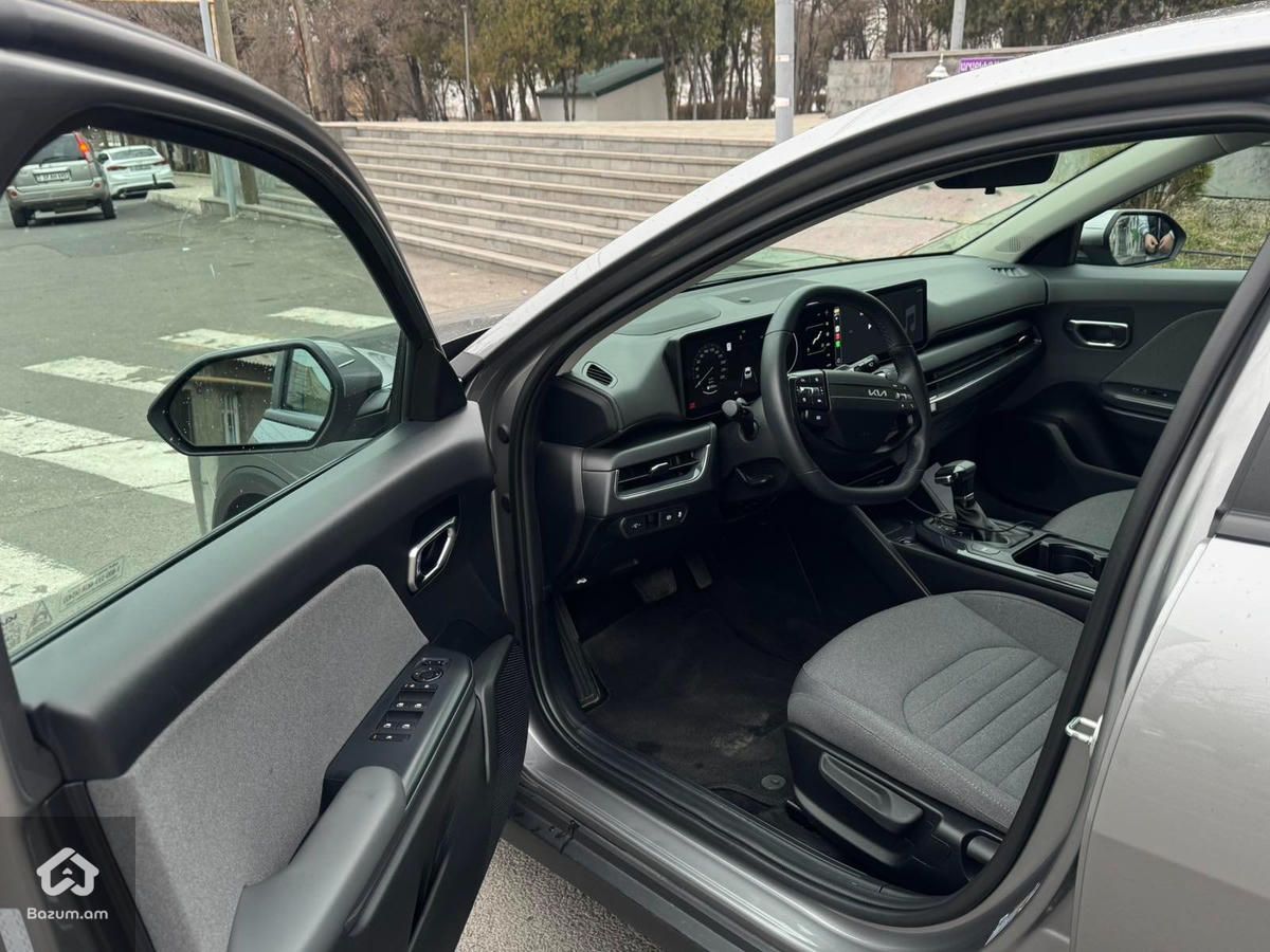 Kia K4 EX - image 5