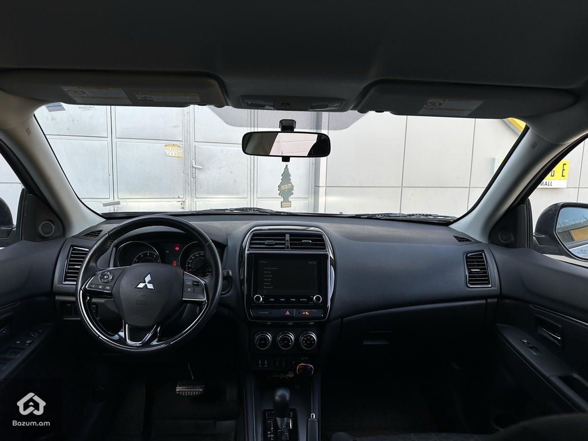 Mitsubishi Outlander 2.4 - image 6