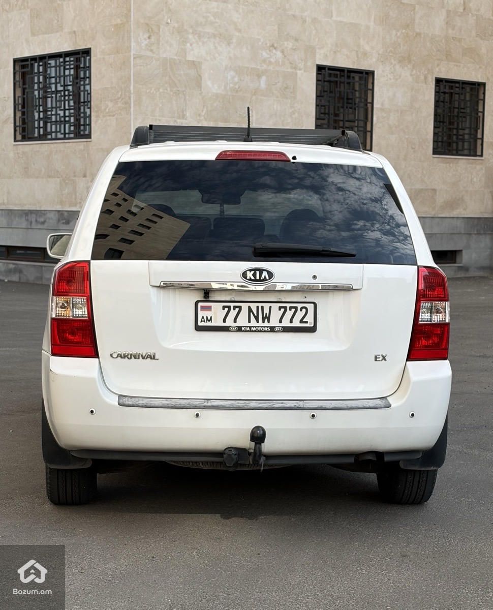 Kia Carnival 2007 - image 3