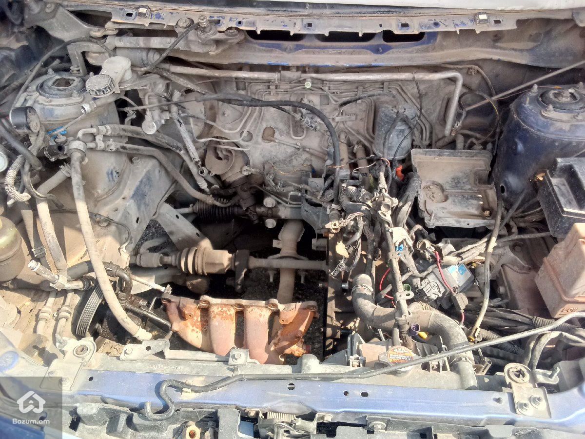 Mazda Premacy 2000 - image 3