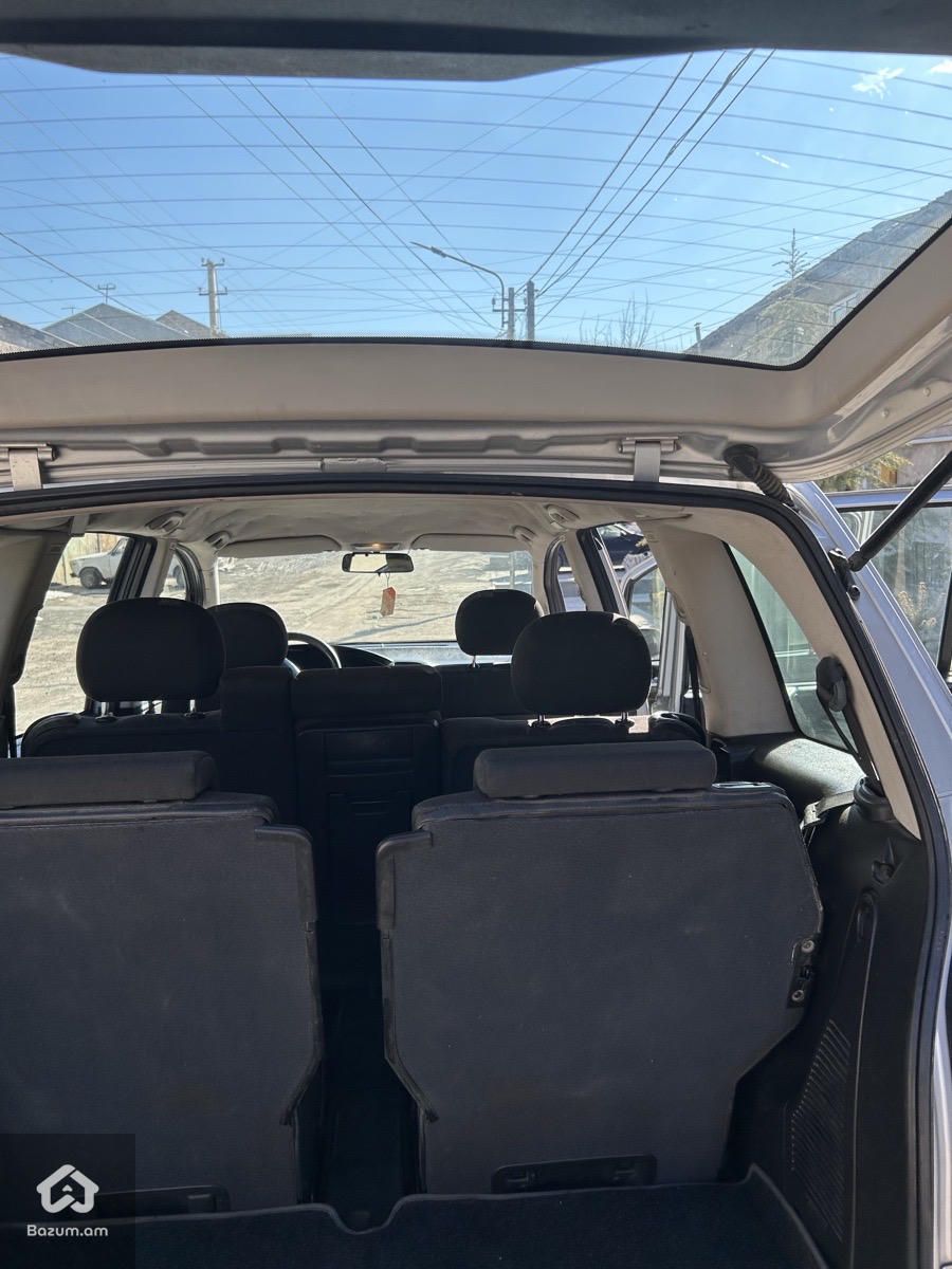 Opel Zafira 2005 - image 6