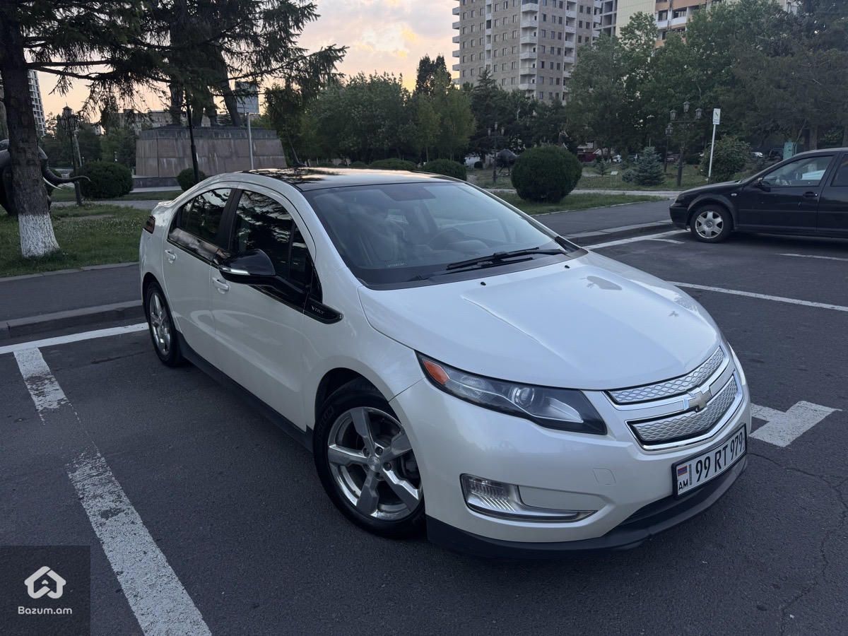 Chevrolet Volt 2013 - image 3