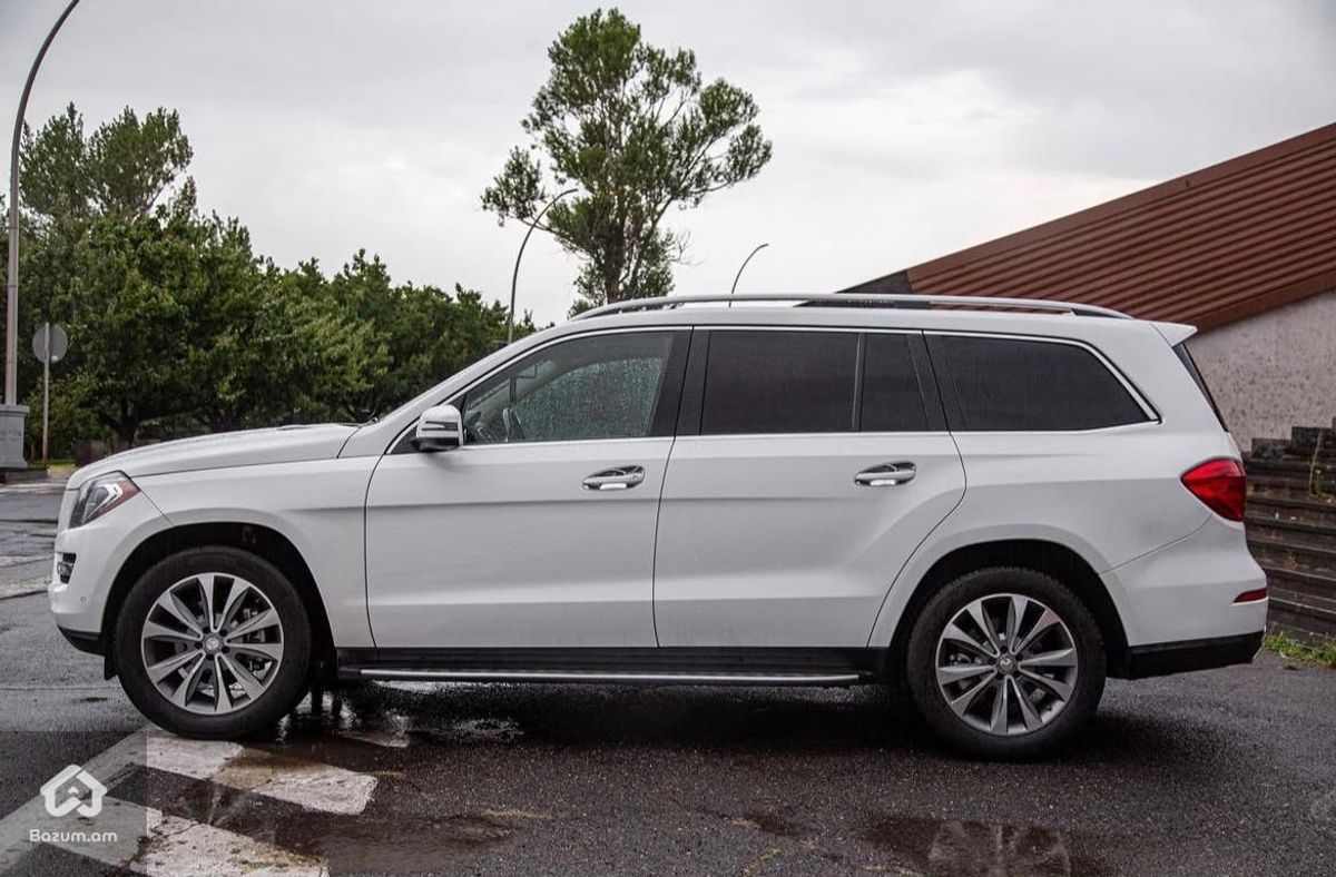 Mercedes-Benz GL 450 - image 4