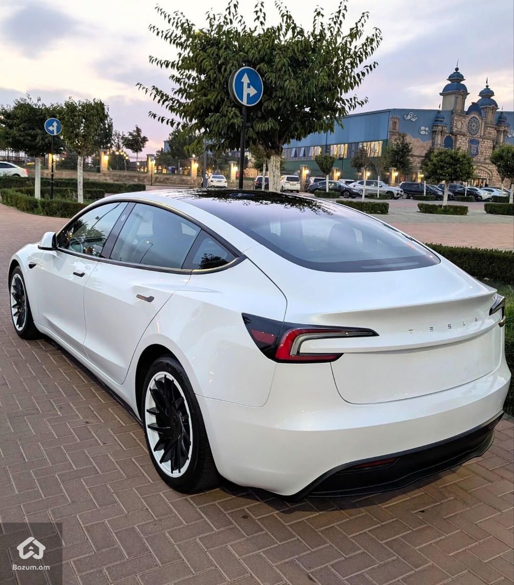 Tesla Model 3 2025 - image 6