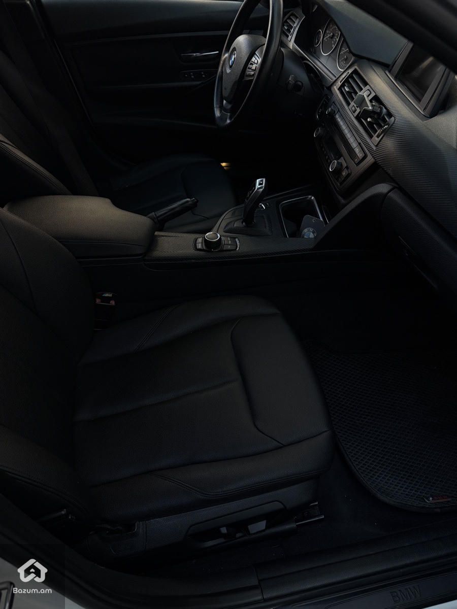 BMW 328 2013 - image 9