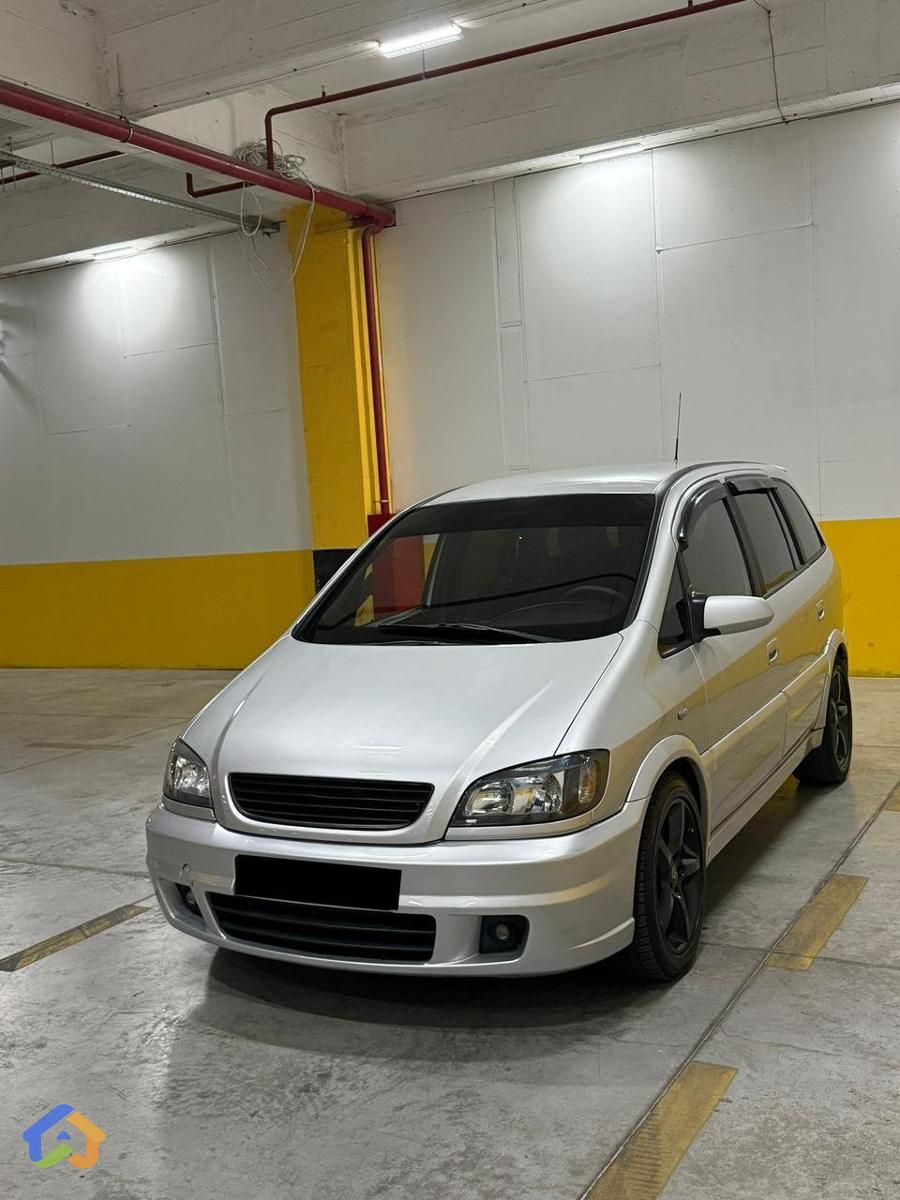 OPEL ZAFIRA OPC - image 2