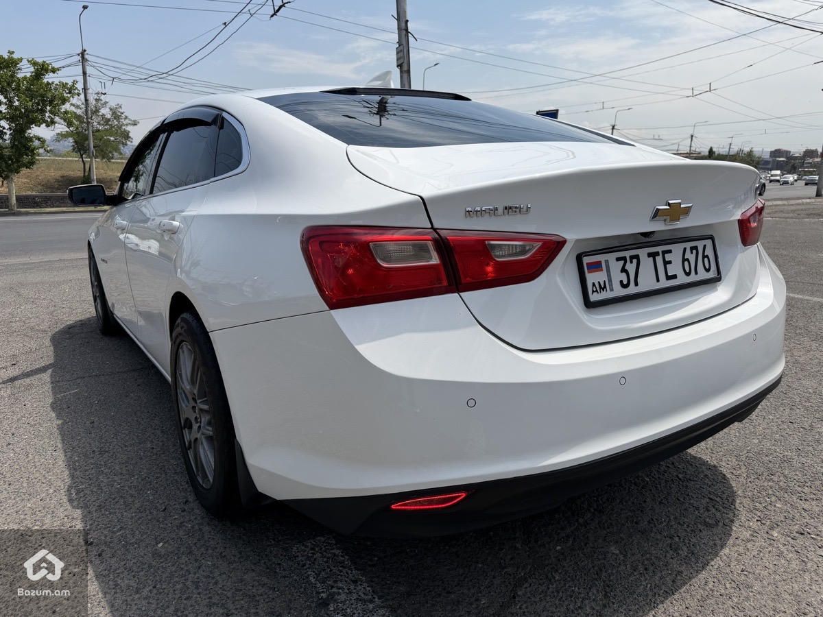 Chevrolet Malibu 2016 - image 12
