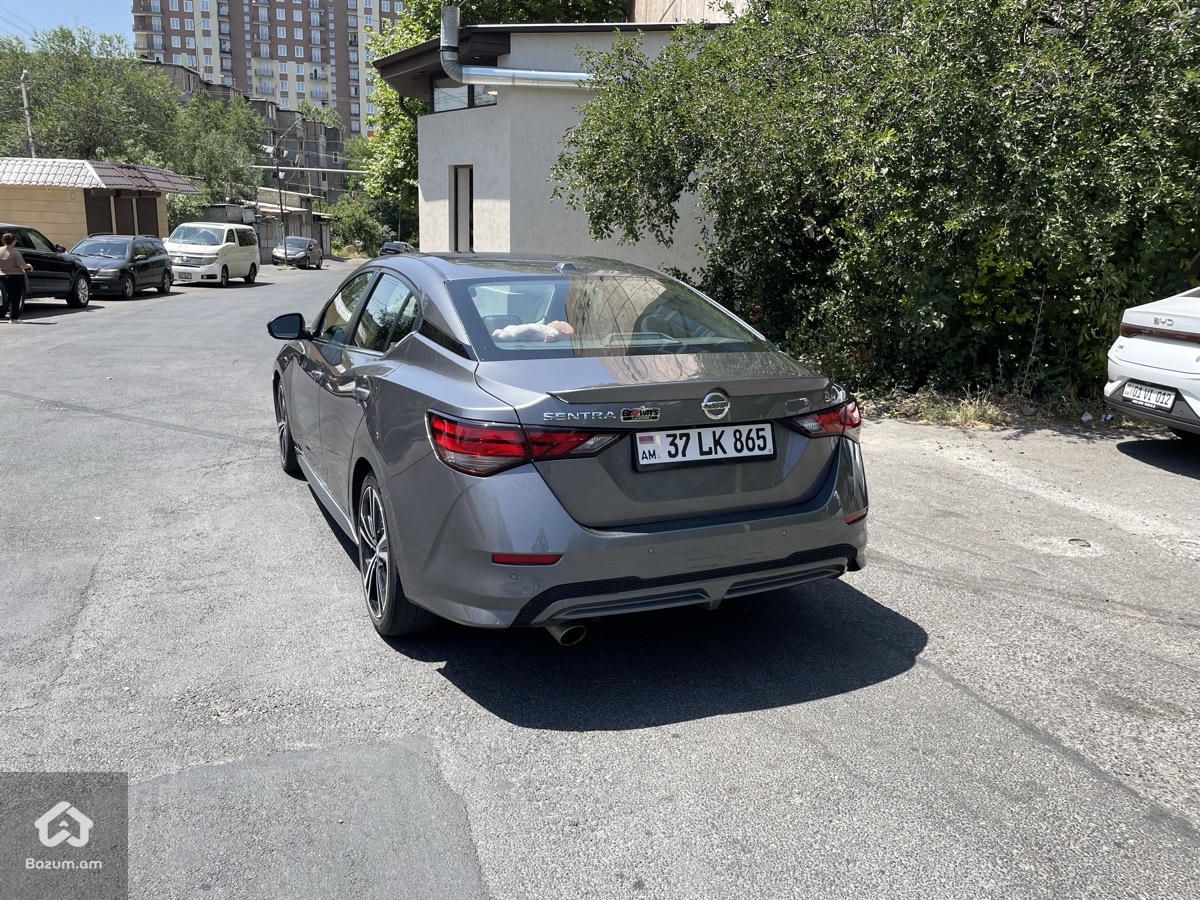 Nissan Sentra SR Full - image 7