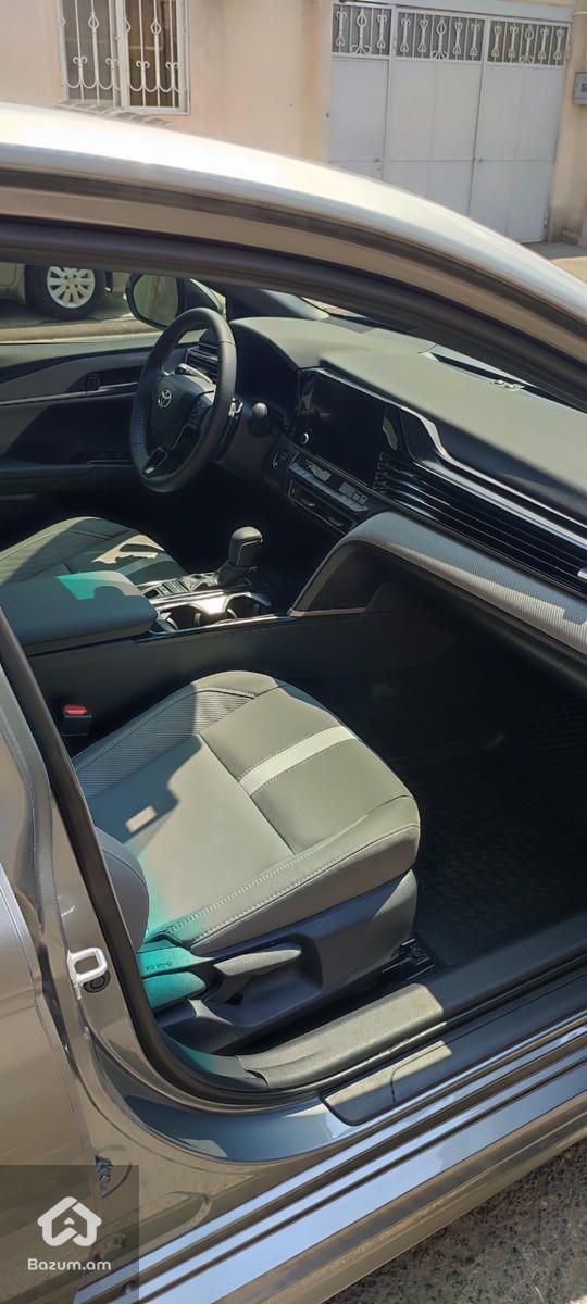 Toyota Camry 2025 - image 10