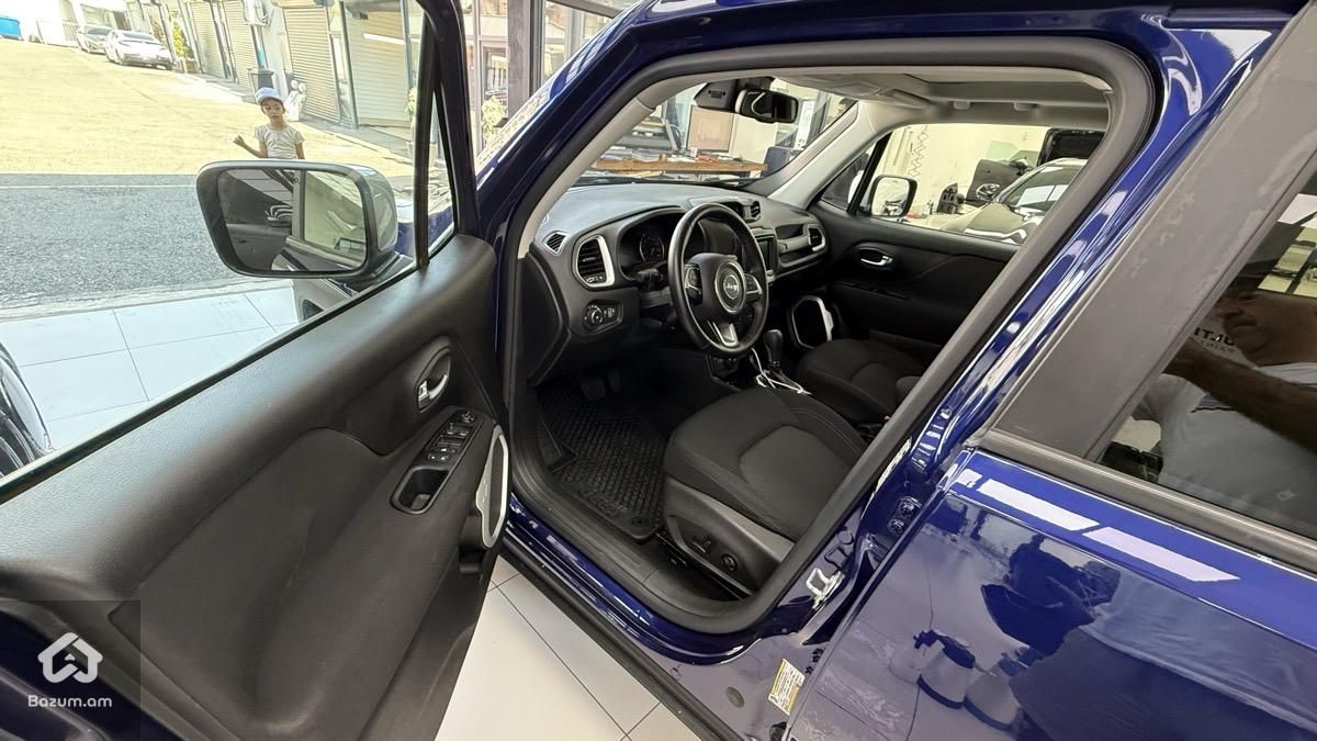 Jeep Renegade 2020 - image 12