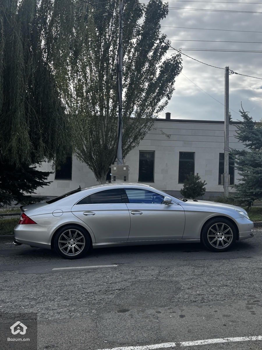 Mercedes-Benz CLS 350 2005 - image 4