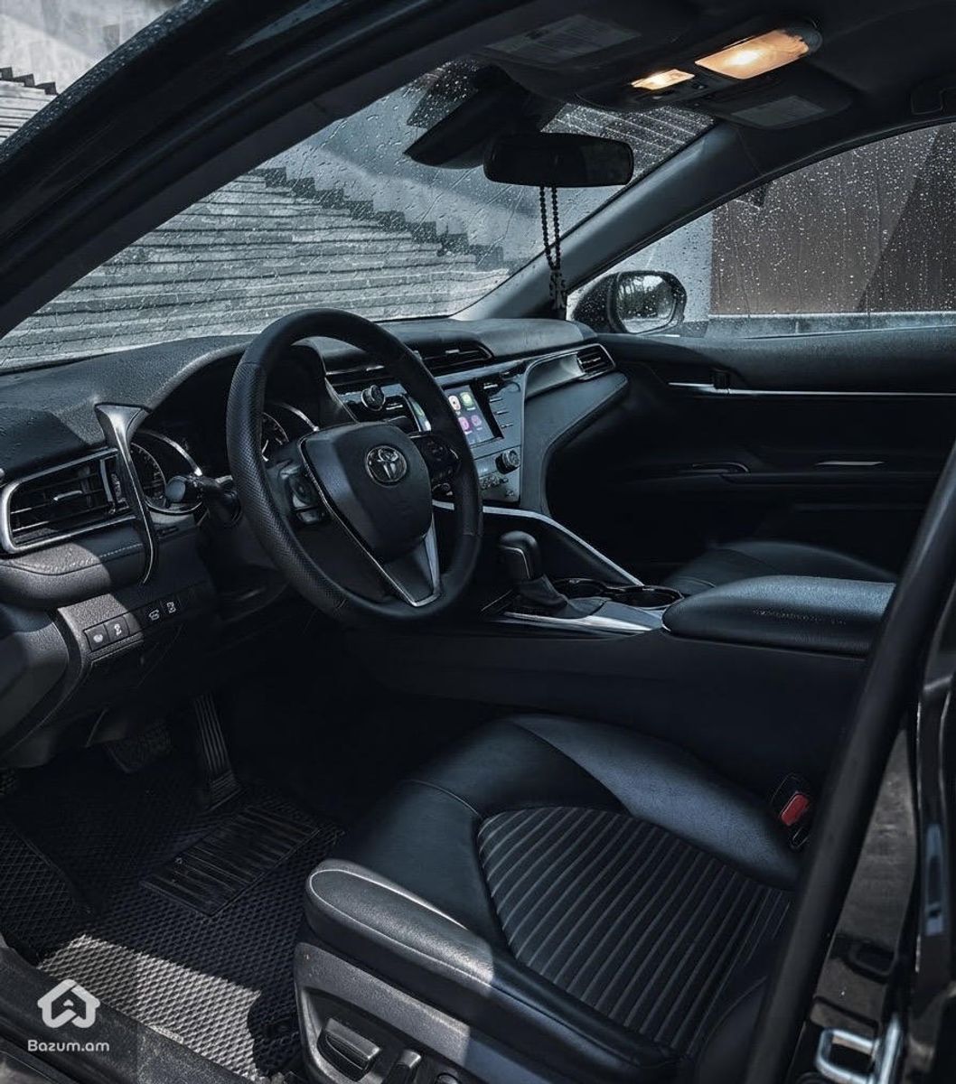 Toyota Camry 2020 - image 8