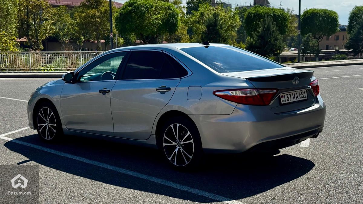 Toyota Camry 2015 - image 4