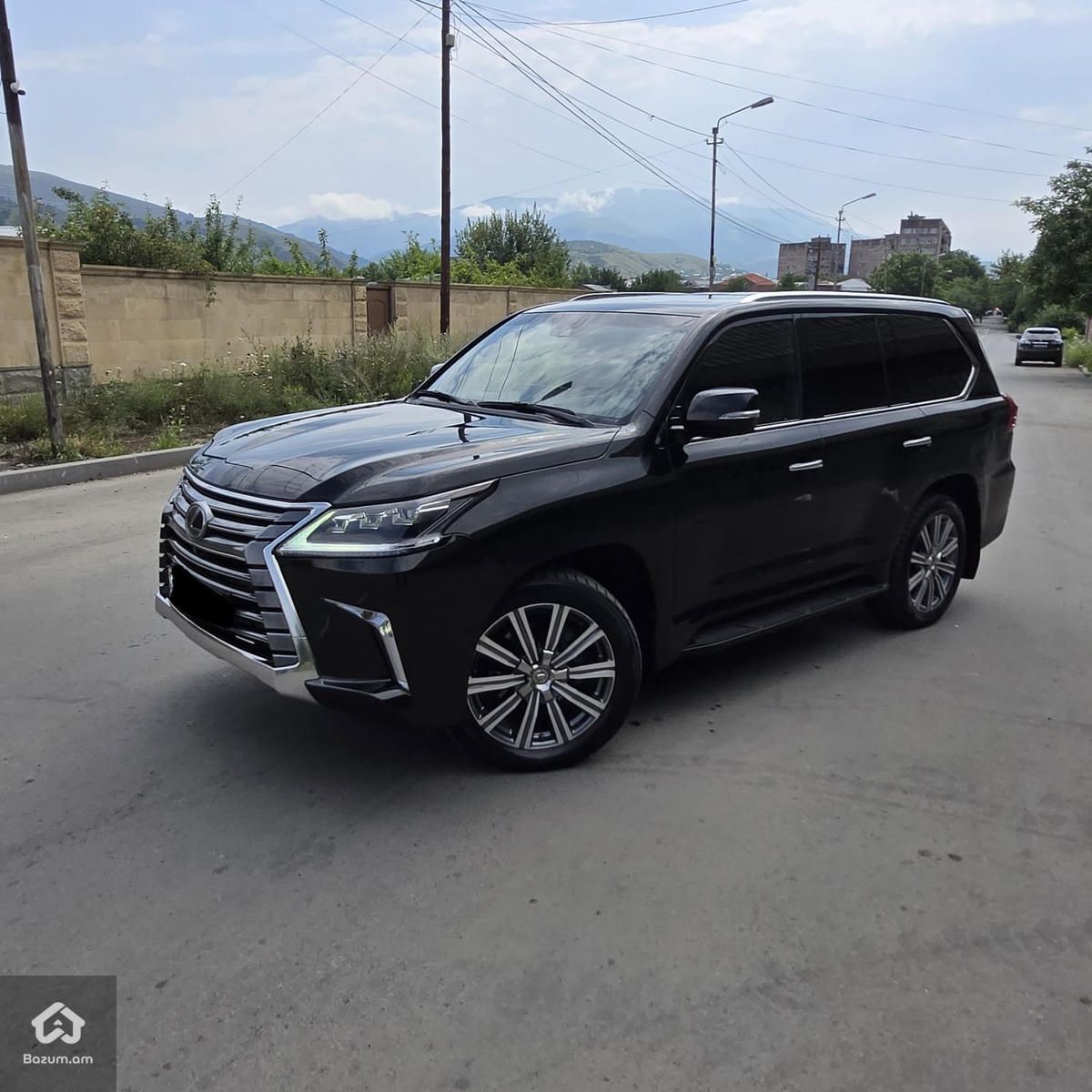 Lexus LX 570 2016 - image 16