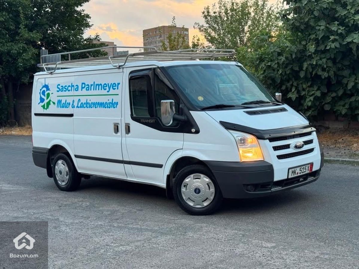 Ford transit - image 4