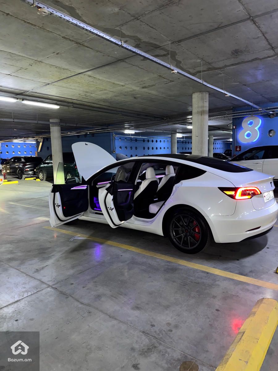 Tesla Model 3 2023 - image 3