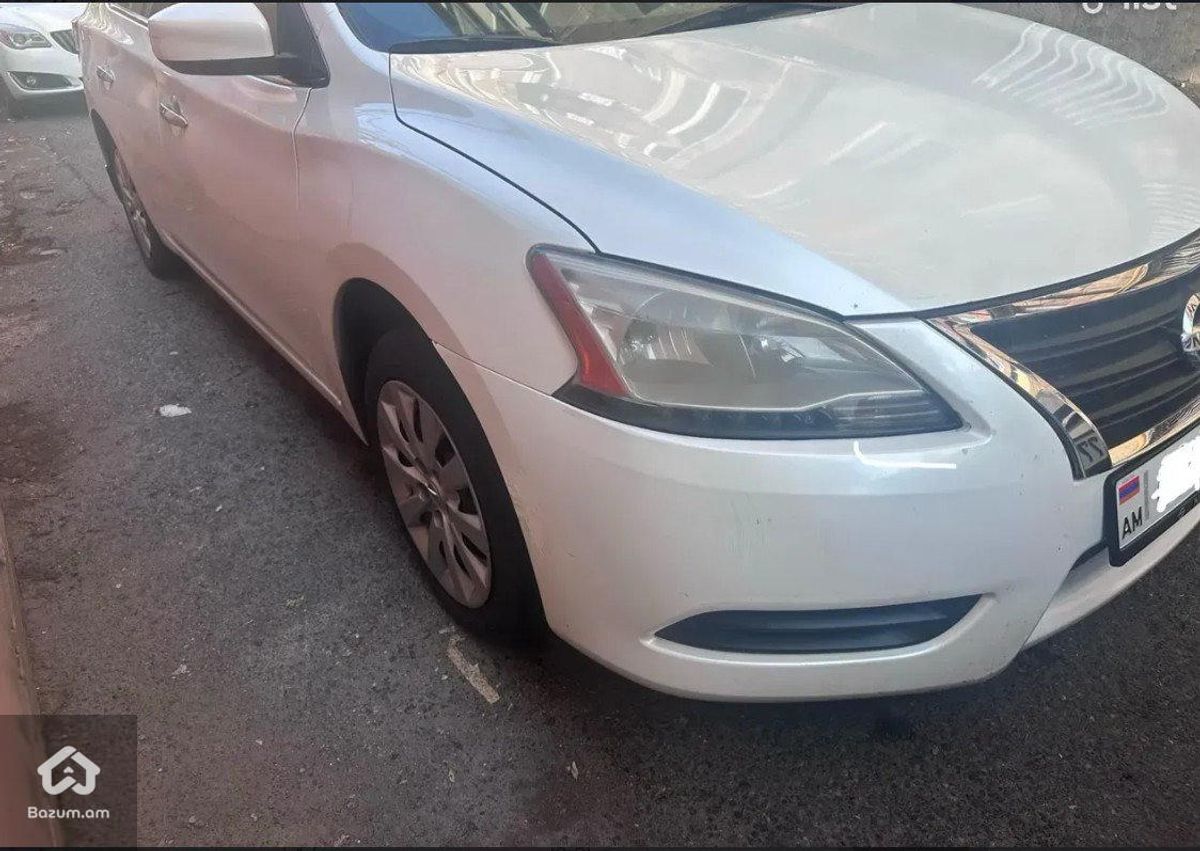 Nissan Sentra 2012 - image 4