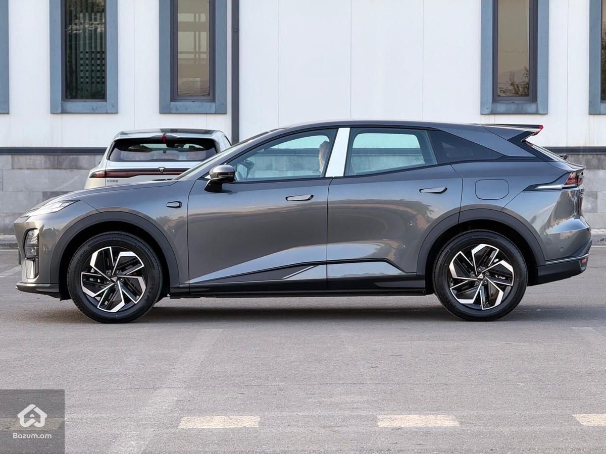 Changan Deepal S07 2026 - image 5