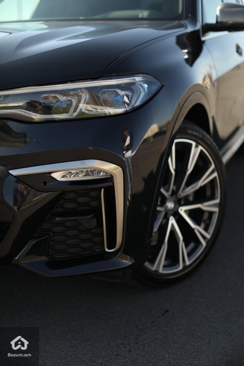 BMW X7 2019 M50i - image 3