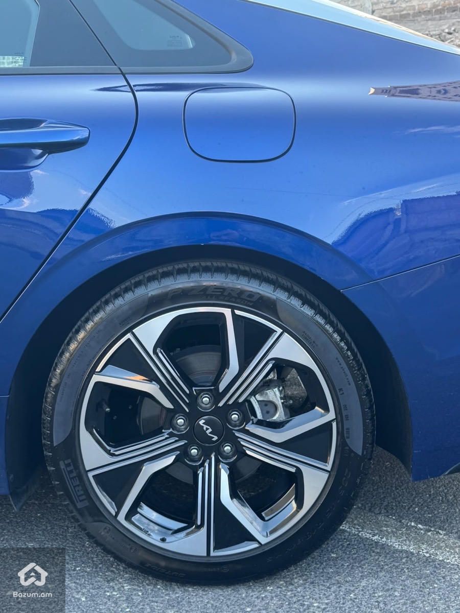 Kia K5 2025 GT-LINE - image 7
