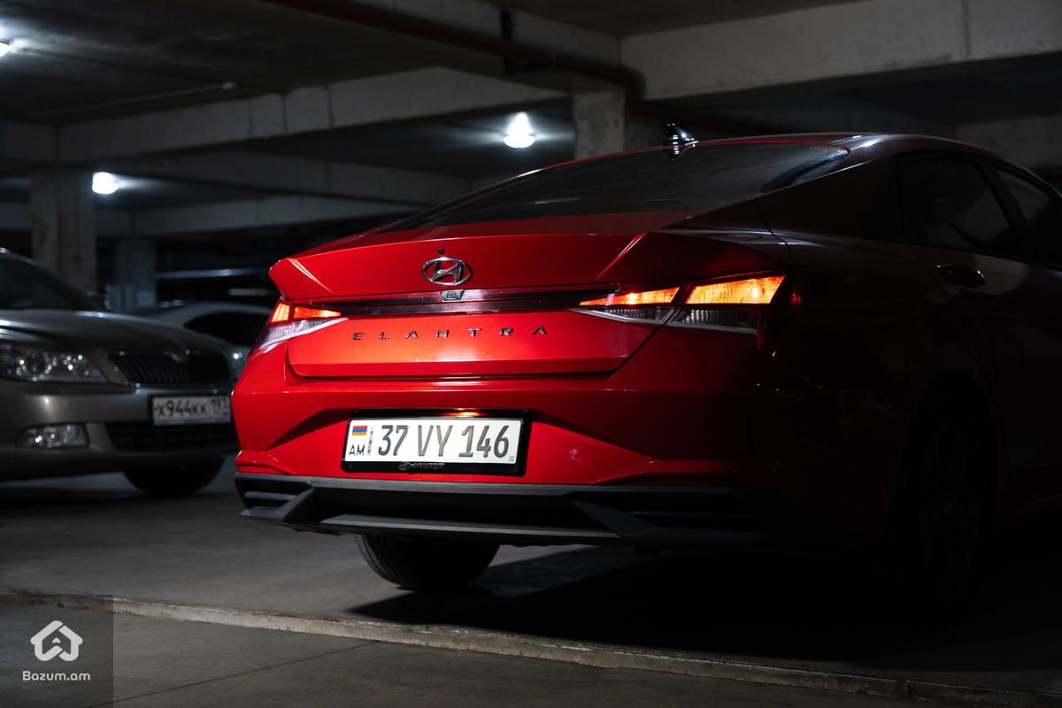Hyundai Elantra Sel 2020/21 - image 6